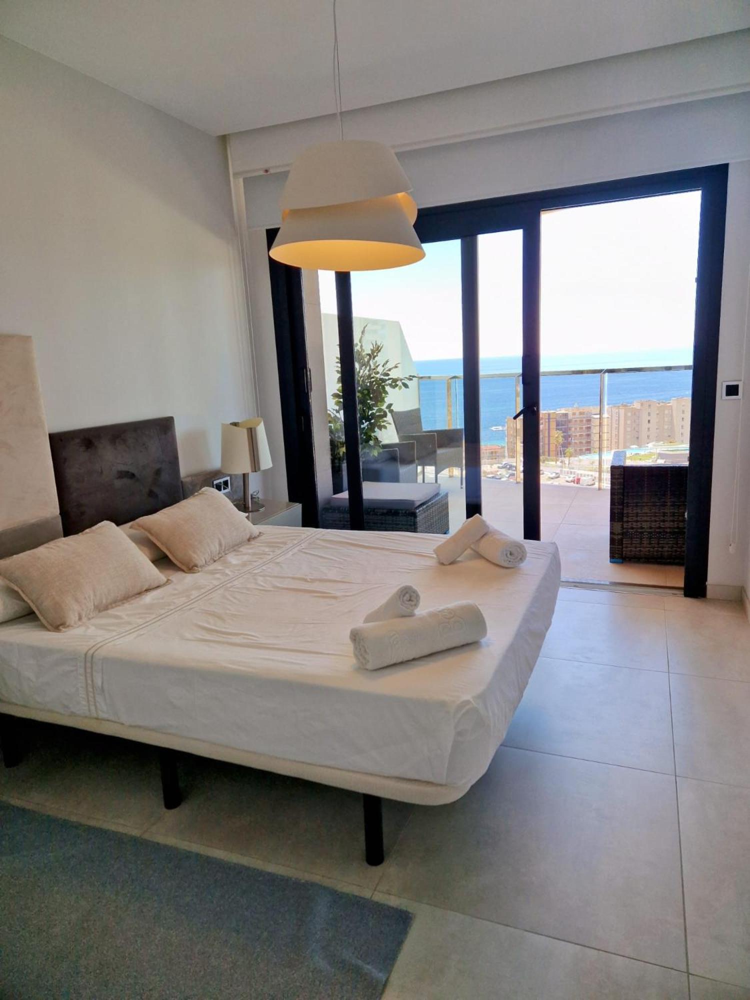 Apartment Sunset Waves Poniente Benidorm Bagian luar foto