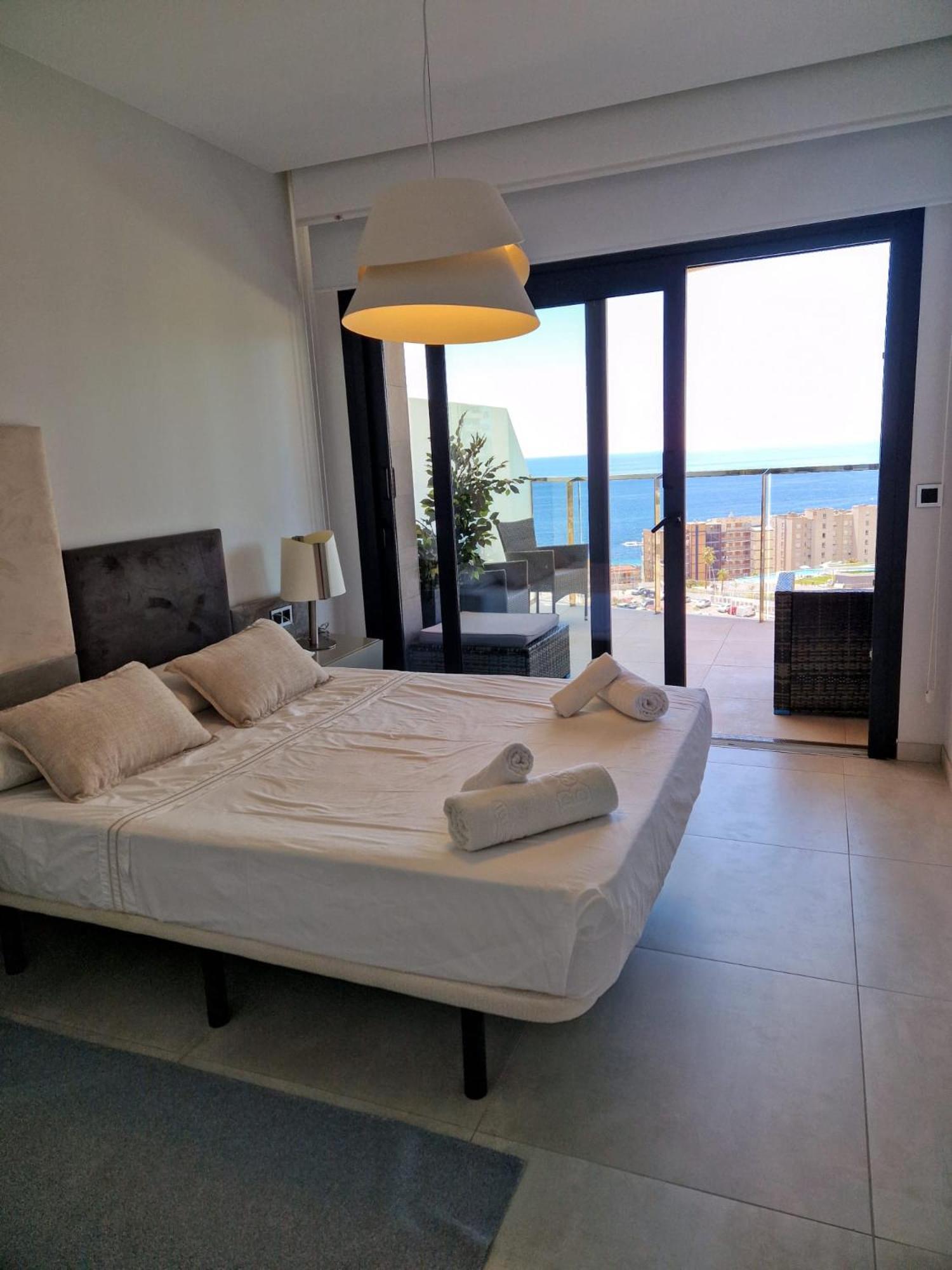 Apartment Sunset Waves Poniente Benidorm Bagian luar foto